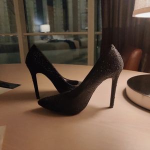 Black Heels w/ Black Rhinestones